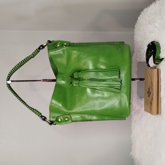Patricia Nash Handbags - *HOST PICK* Patricia Nash Otavia Leather Medium Bucket Bag